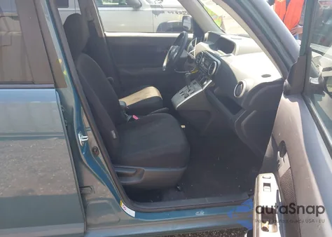 2010 Scion Xb z USA, uszkodzony, nr VIN JTLZE4FE8A1107638